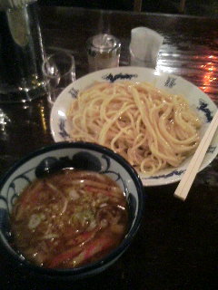 [写真:フジヤマ製麺・つけめん特盛り]