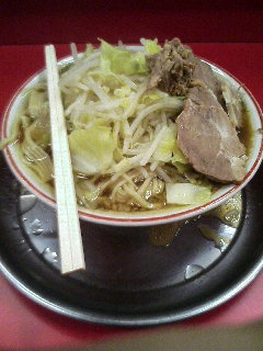 [写真:麺でる・チャーシュー麺(5枚)10連麺]