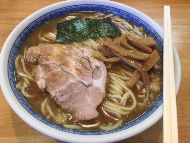 としおか2016年10月のラーメン中